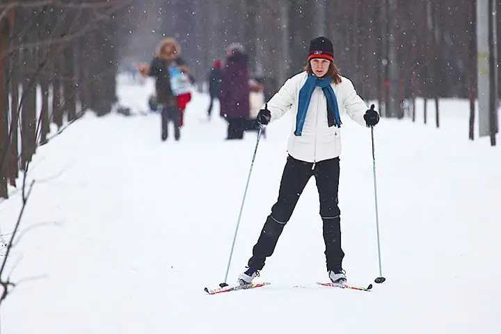 Skiing in Sokolniki Park.