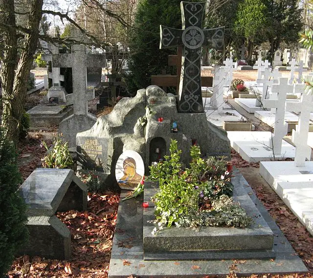 Tarkovsky Grave