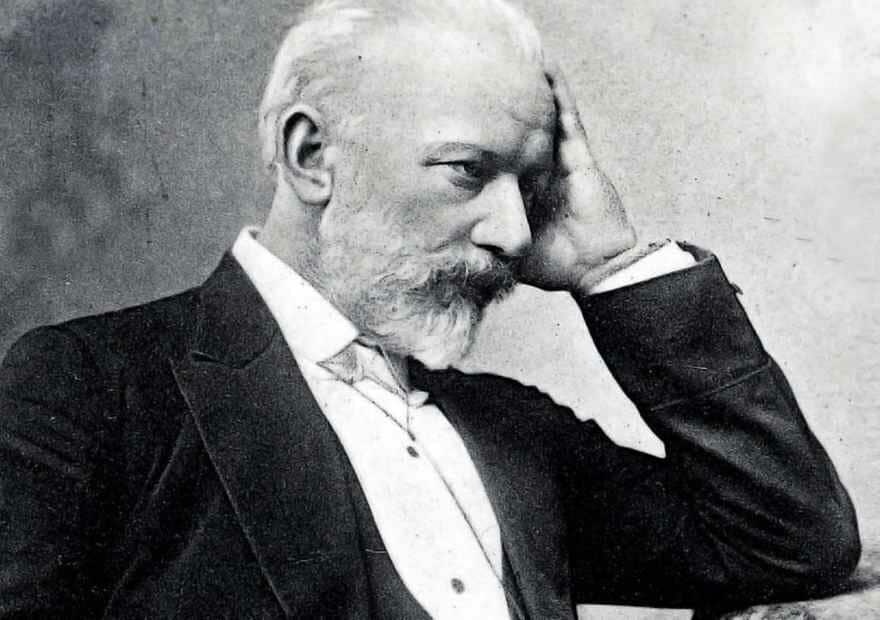 Pyotr Ilyich Tchaikovsky: Russian Romantic Composer